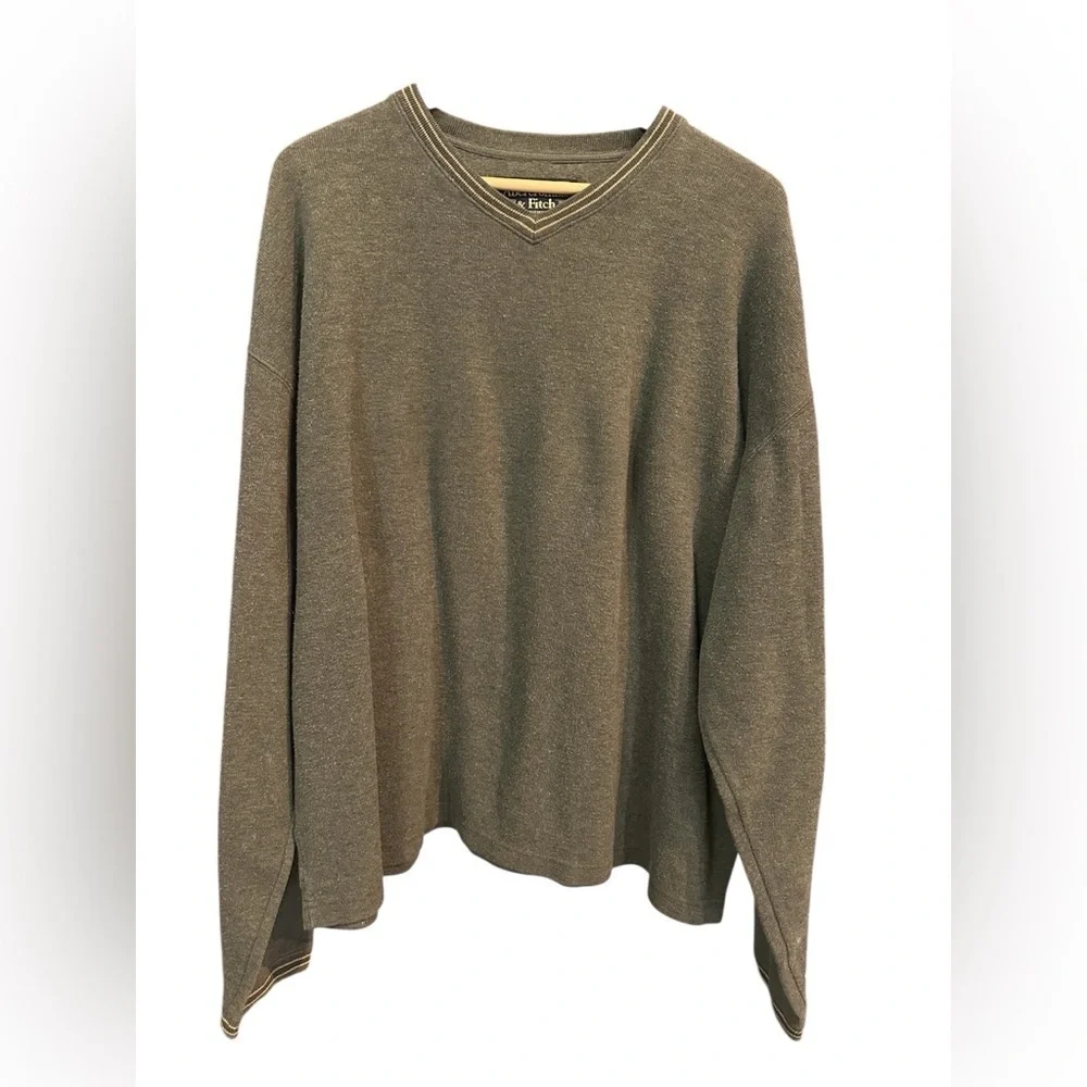 Vintage 90s Abercrombie & Fitch grey v-neck sweater. Size  XXL